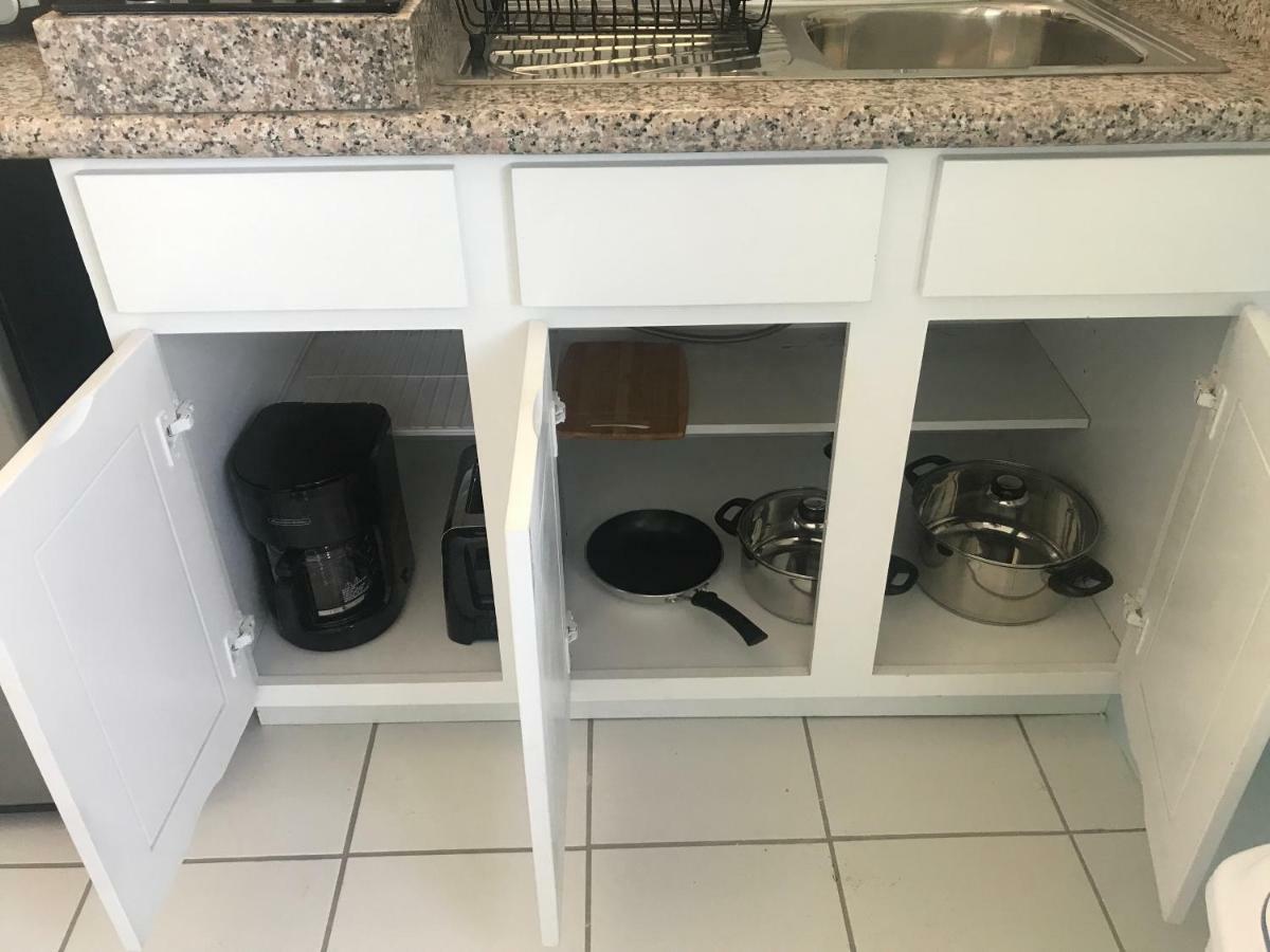 Ser'I Bucurui Accommodations 팜비치 외부 사진